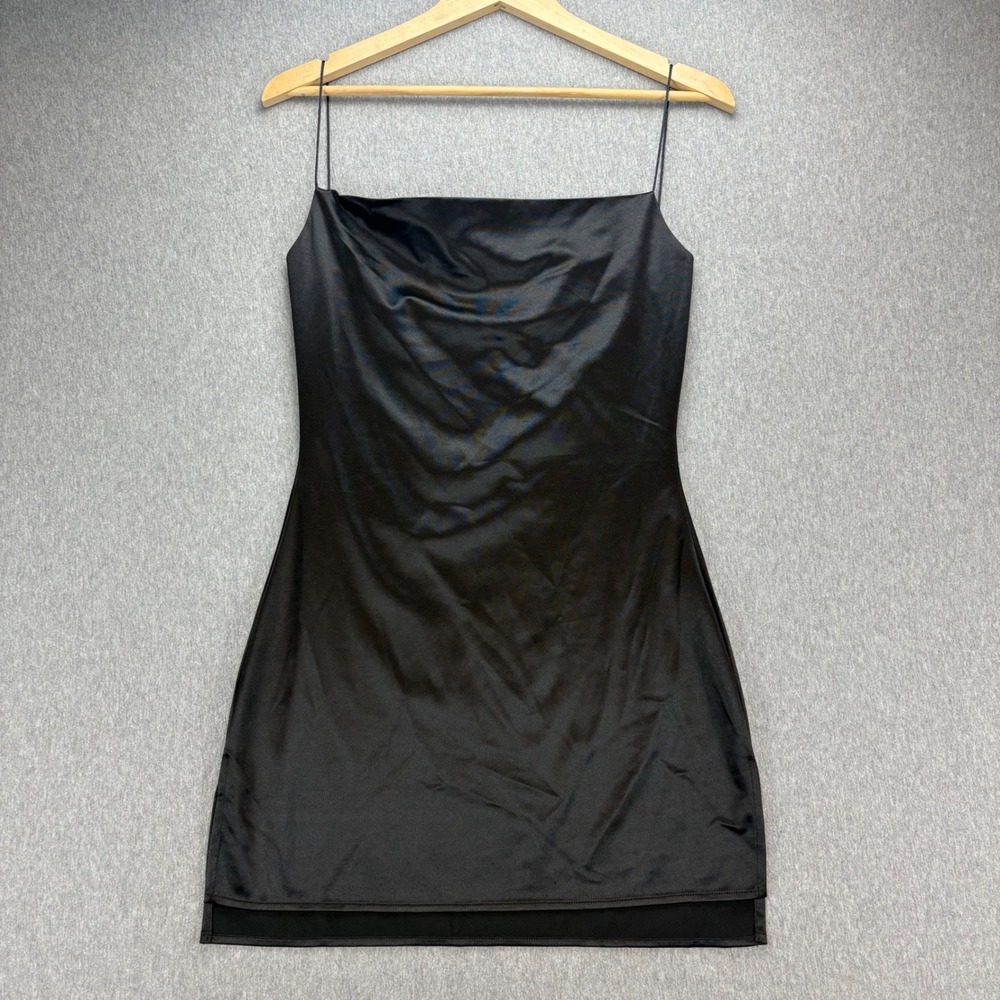 ZAFFUL Dress Womens 6 Black Spaghetti Strap Mini‎ Chic Cocktail Formal Party NWT